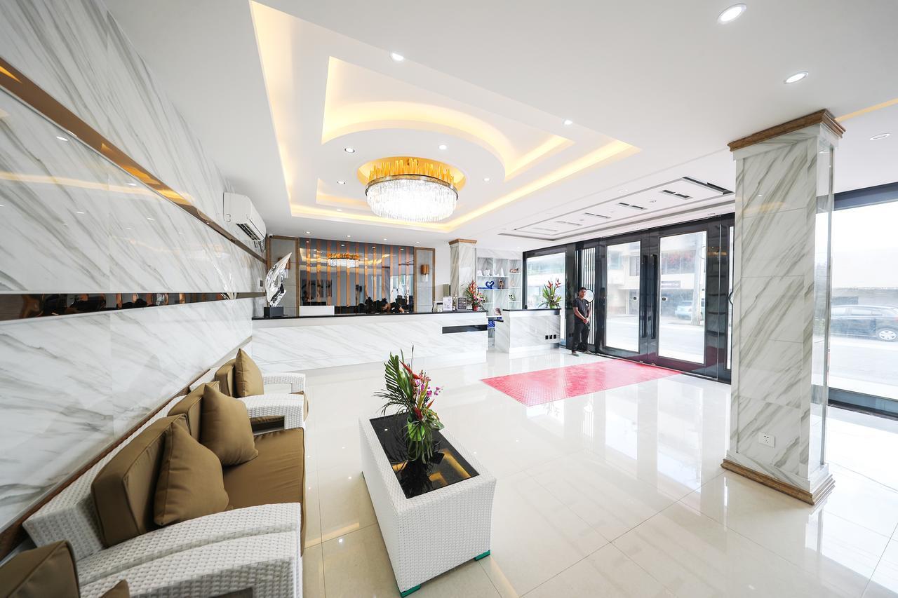 Ocean Star Hotel โครอร์ ภายนอก รูปภาพ
